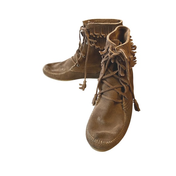 Minnetonka Shoes - Minnetonka Tramper Double‎ Fringe Brown Suede Lace Up Boot Boho Festival Size 8